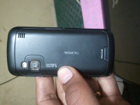 Black Nokia C6