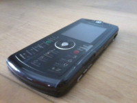 Black Motorola SLVR-L9