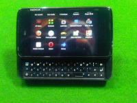 Black Nokia N900