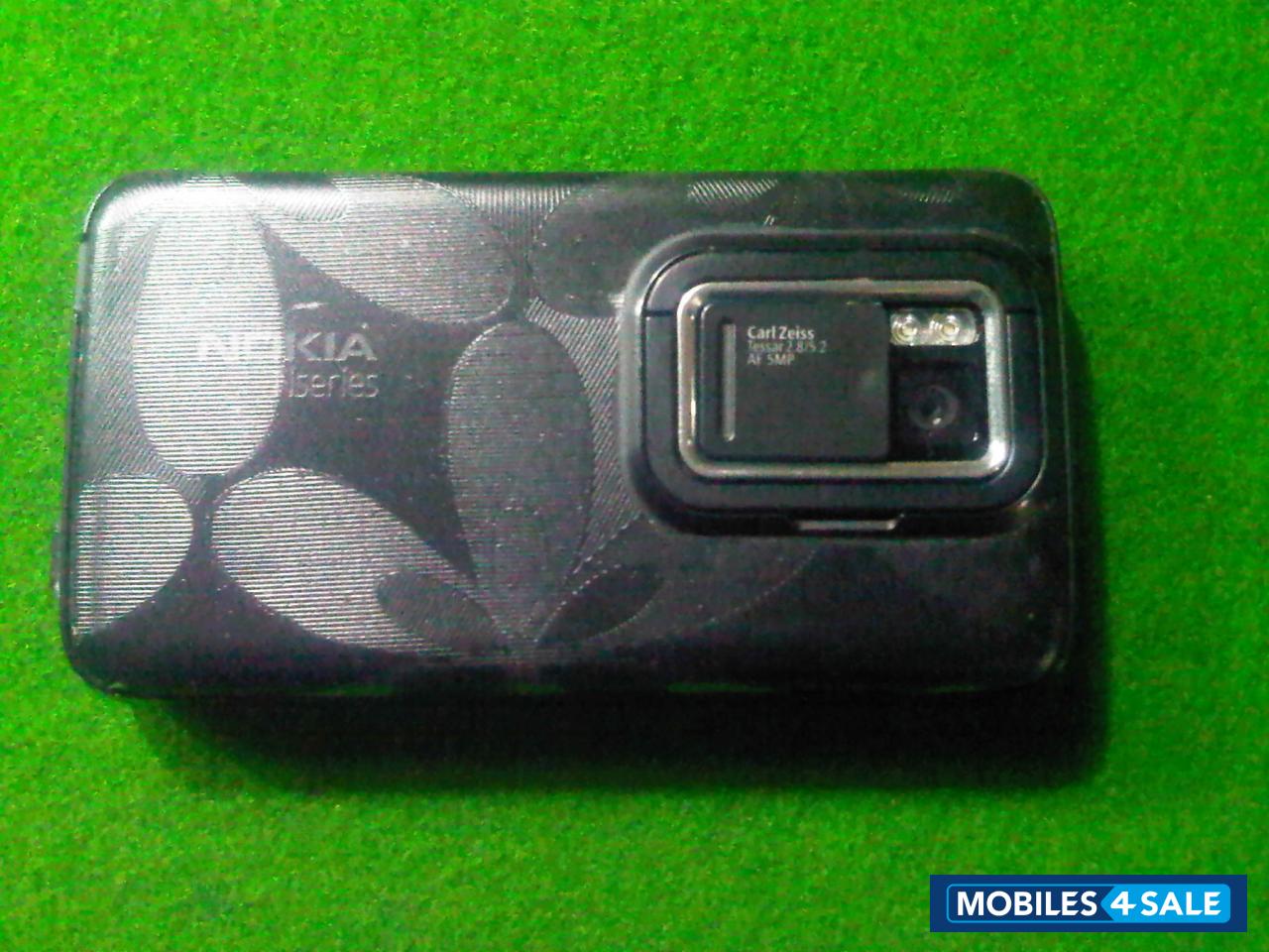 Black Nokia N900