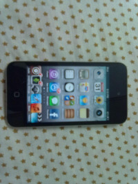 Black Apple  Ipod Touch 4G