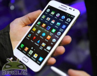 White Samsung Galaxy Note