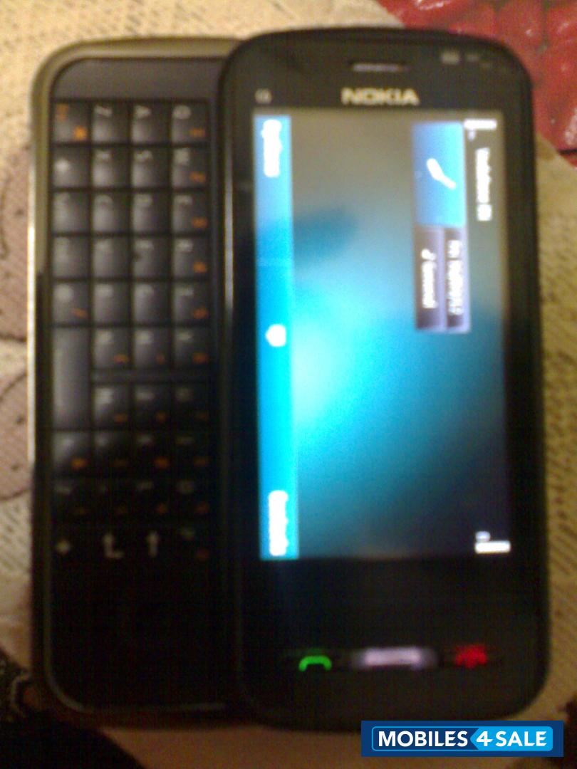 Black Nokia C6