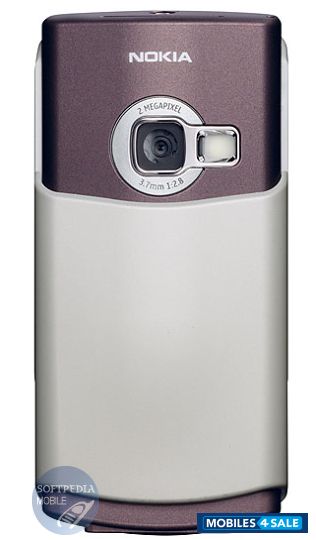 Silver Nokia N70 Music Edition