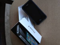 Black Apple iPhone 4