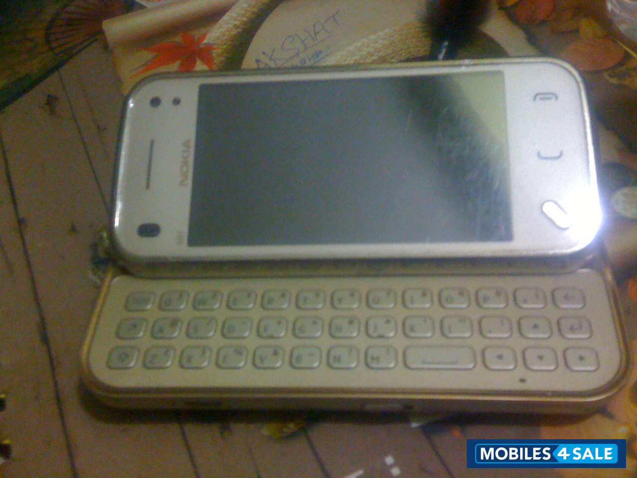 Gold Nokia N97 Mini