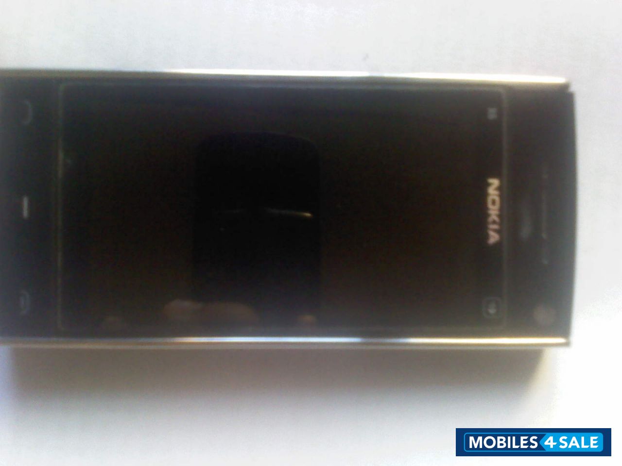 Black Nokia X6