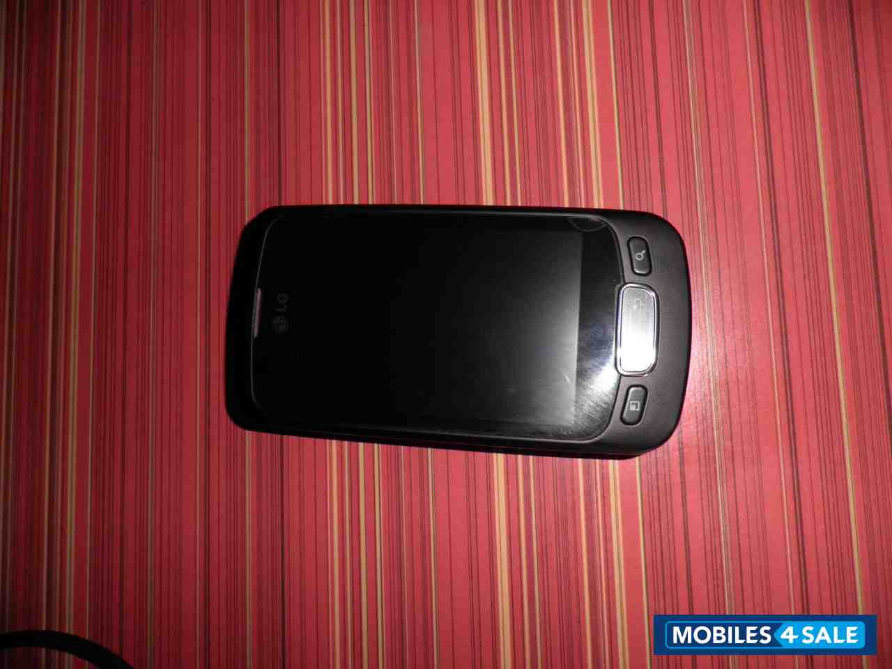 Black LG Optimus