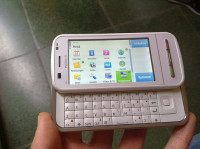 White Nokia C6