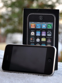 Black Apple iPhone 3GS