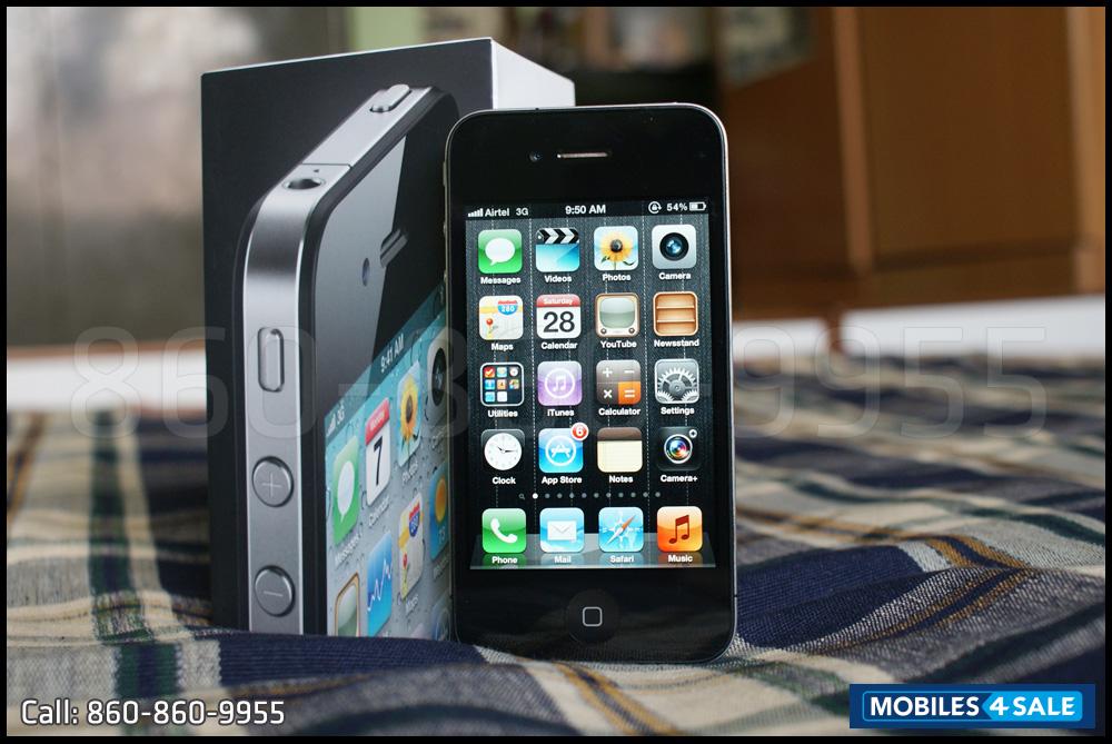 Black Apple iPhone 4