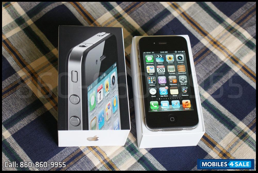 Black Apple iPhone 4