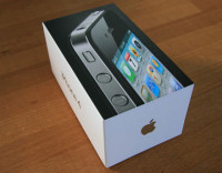 Black Apple iPhone 4