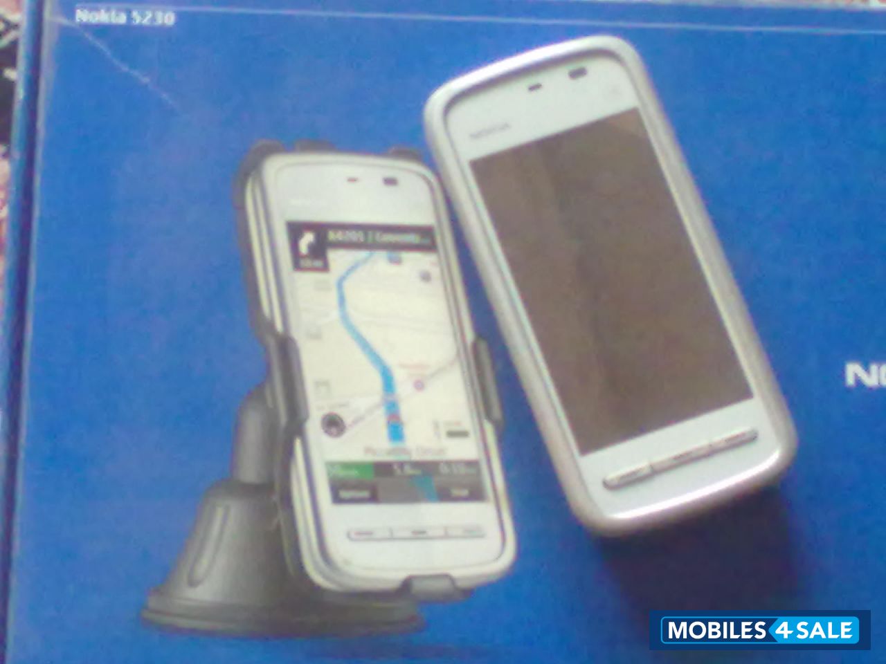 White Silver Nokia 5230