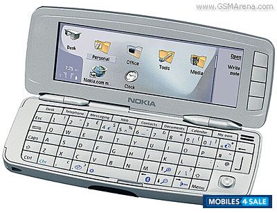 Silver Nokia 9300