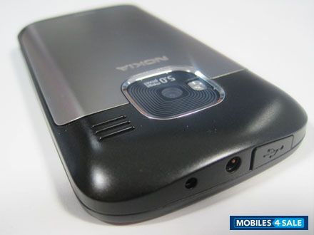 Black Nokia E5-00