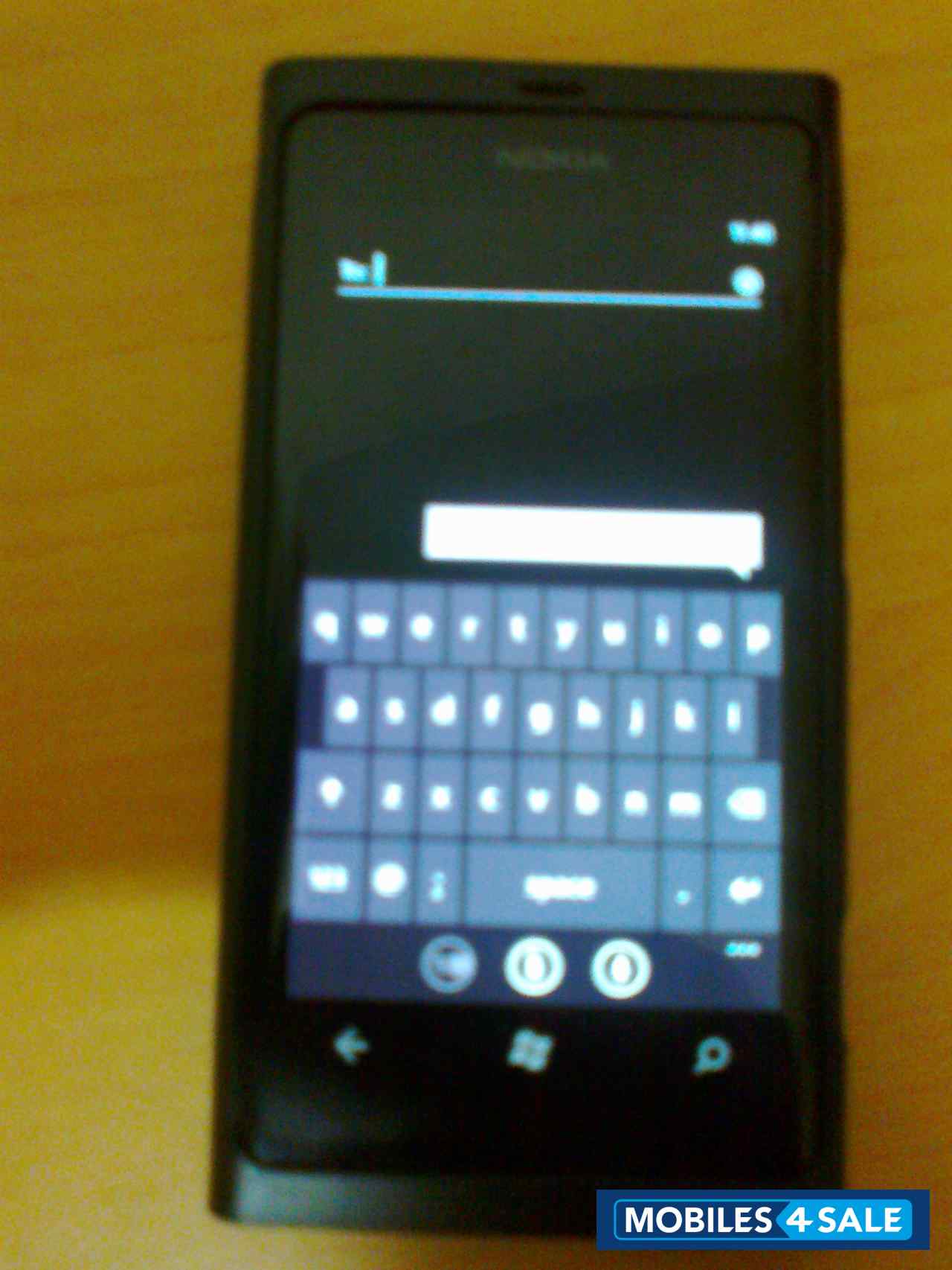 Black Nokia Lumia 800