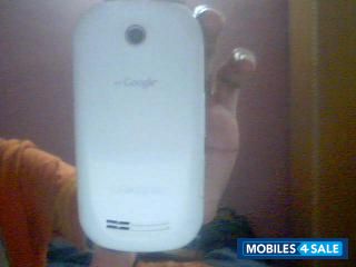 White Samsung Galaxy 5