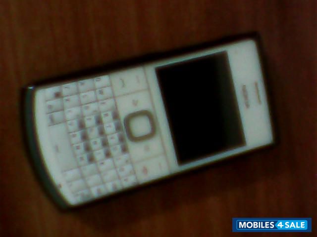 White Nokia X2-01