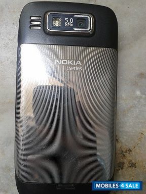 Black/silver Nokia E72