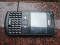 Black Nokia  x2-01