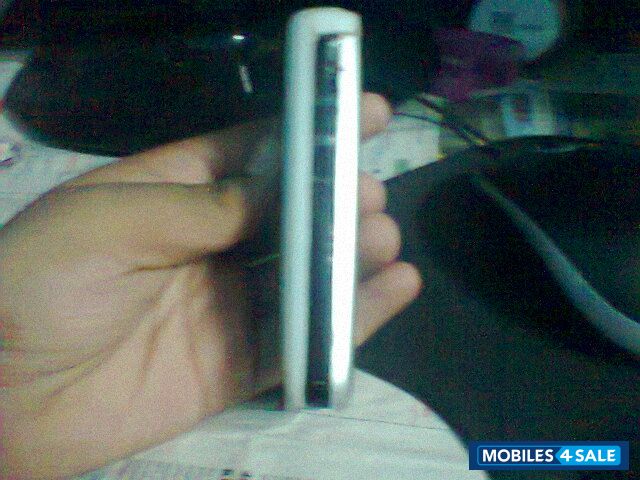 Silvery Grey With Black Sides Nokia 6020