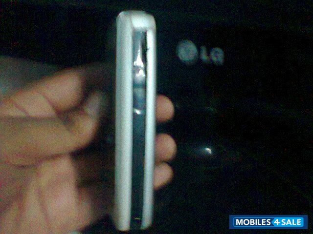 Silvery Grey With Black Sides Nokia 6020