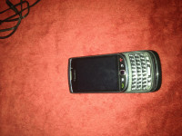 Black BlackBerry Torch 9800