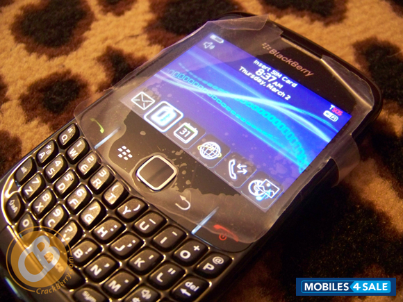 Black BlackBerry Curve 8520