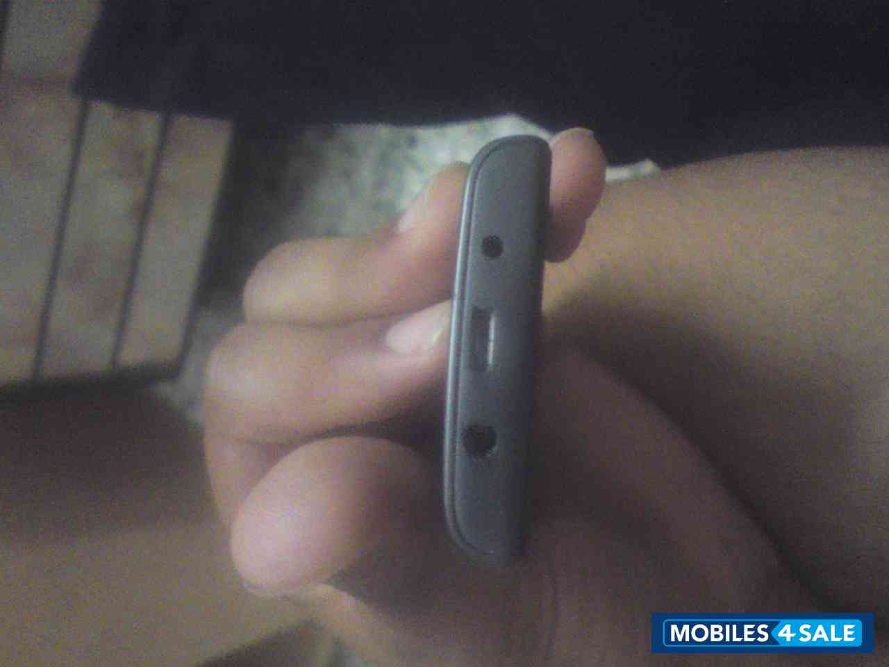 Black Nokia X3-02