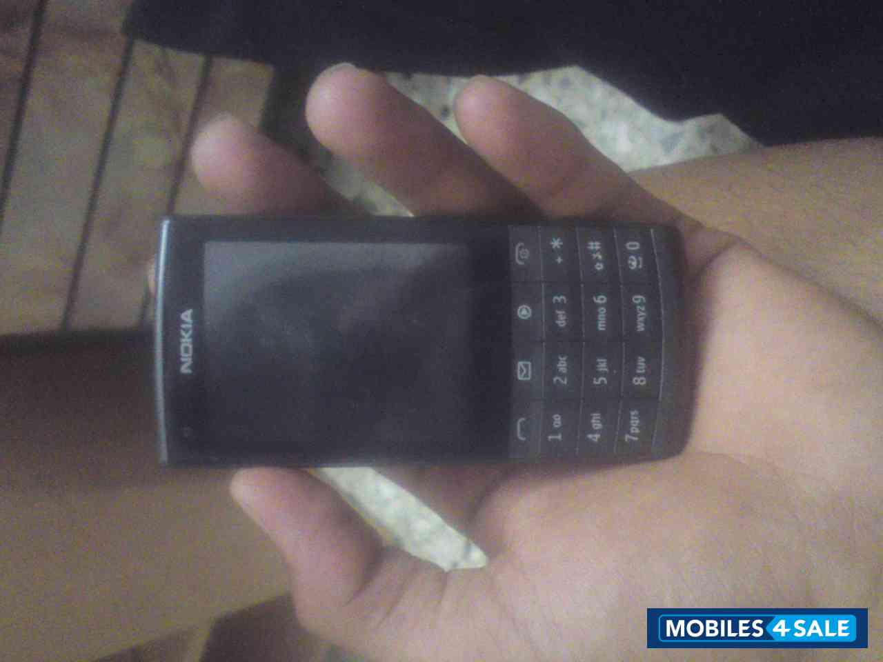 Black Nokia X3-02