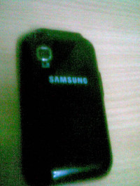 Black Samsung  CHAMP c3303i (black)