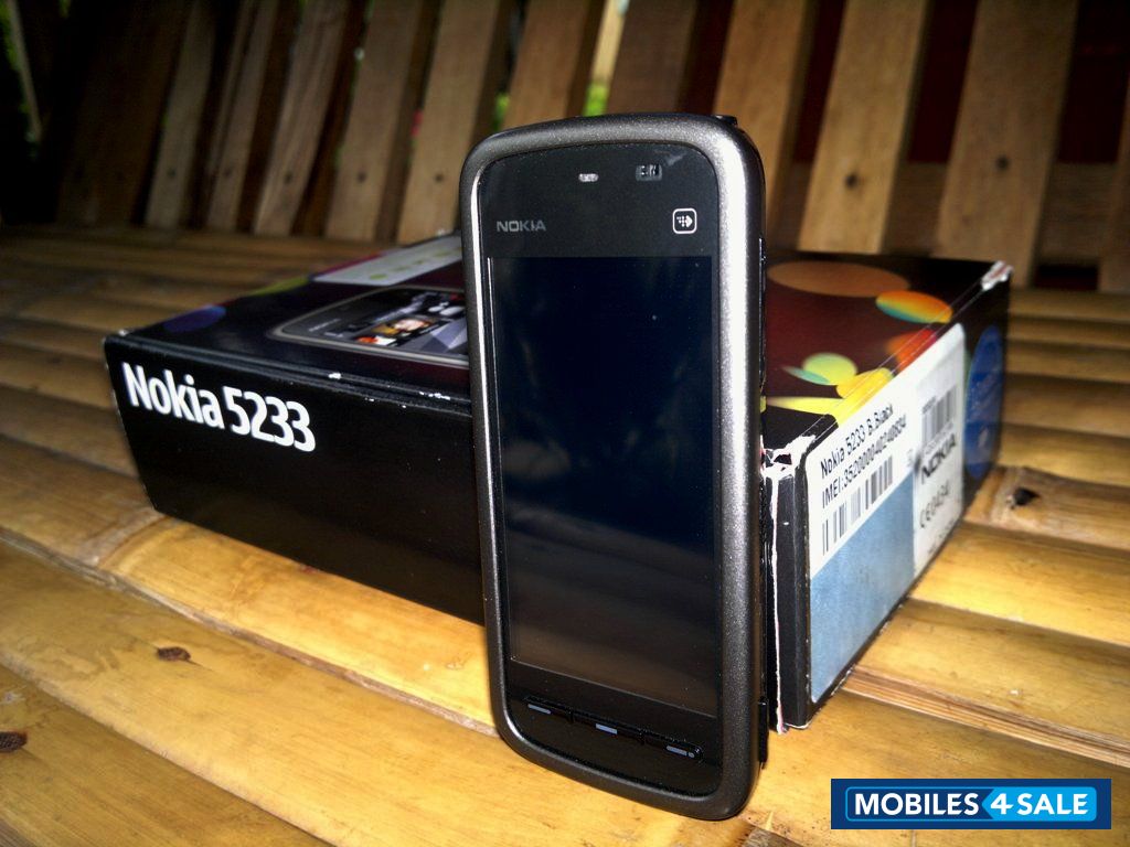 Black Nokia 5233