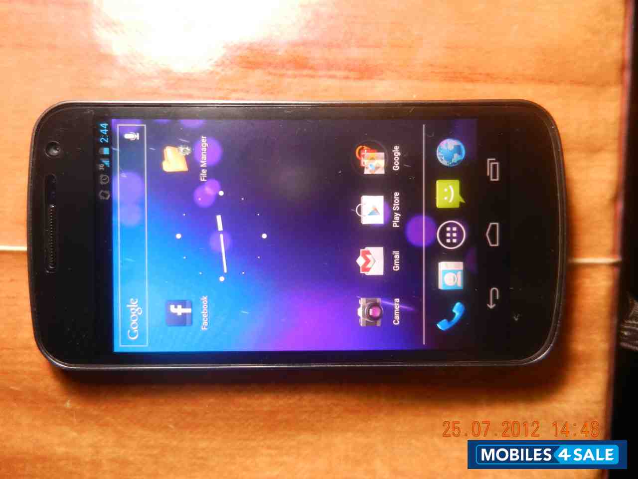 Black Samsung Galaxy Nexus