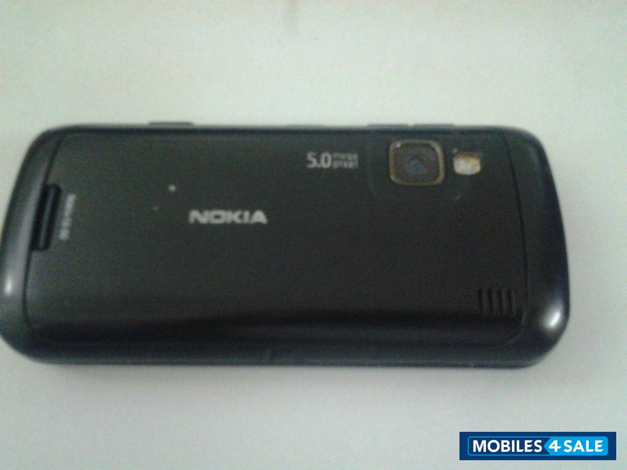 Black Nokia C6