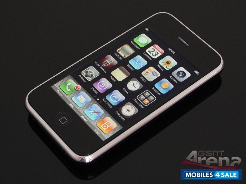 Black Apple iPhone 3GS