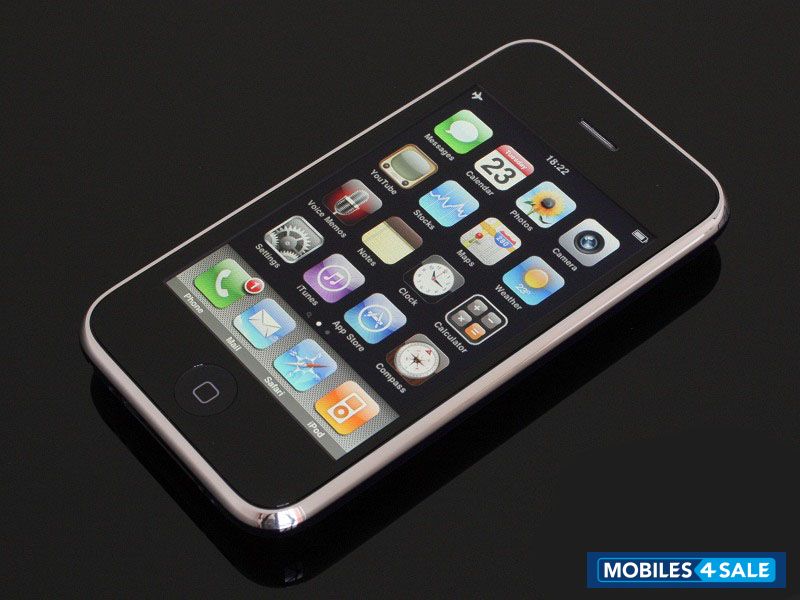 Black Apple iPhone 3GS