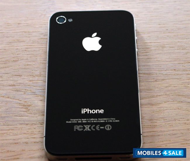 Black Apple iPhone 4