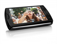 Black Sony Ericsson Xperia mini