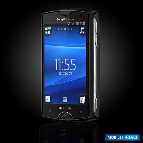 Black Sony Ericsson Xperia mini