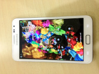 White Samsung  GALAXY NOTE N 7000