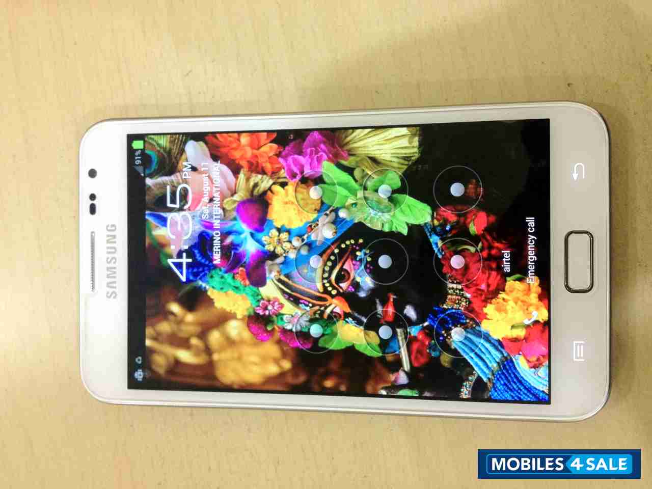 White Samsung  GALAXY NOTE N 7000