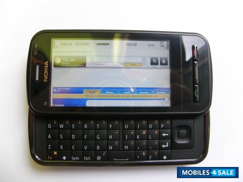 Black Nokia C6