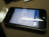 Black Apple iPhone 3GS