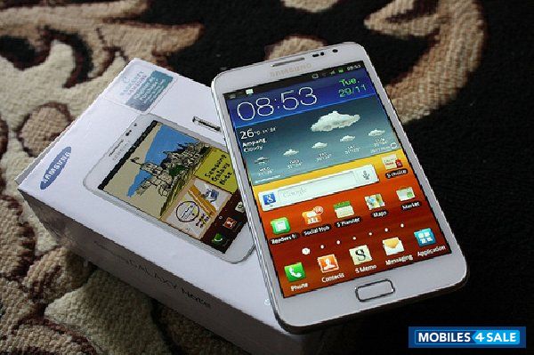 White Samsung Galaxy Note