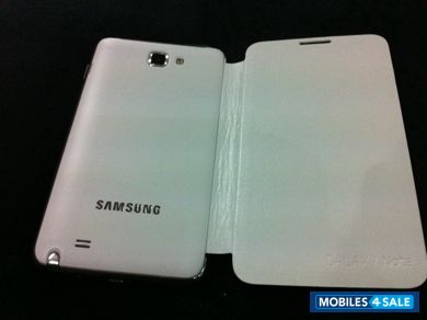 White Samsung Galaxy Note