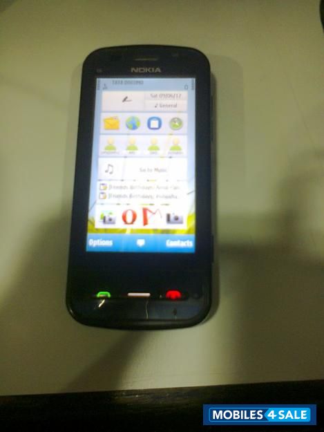 Black Nokia C6