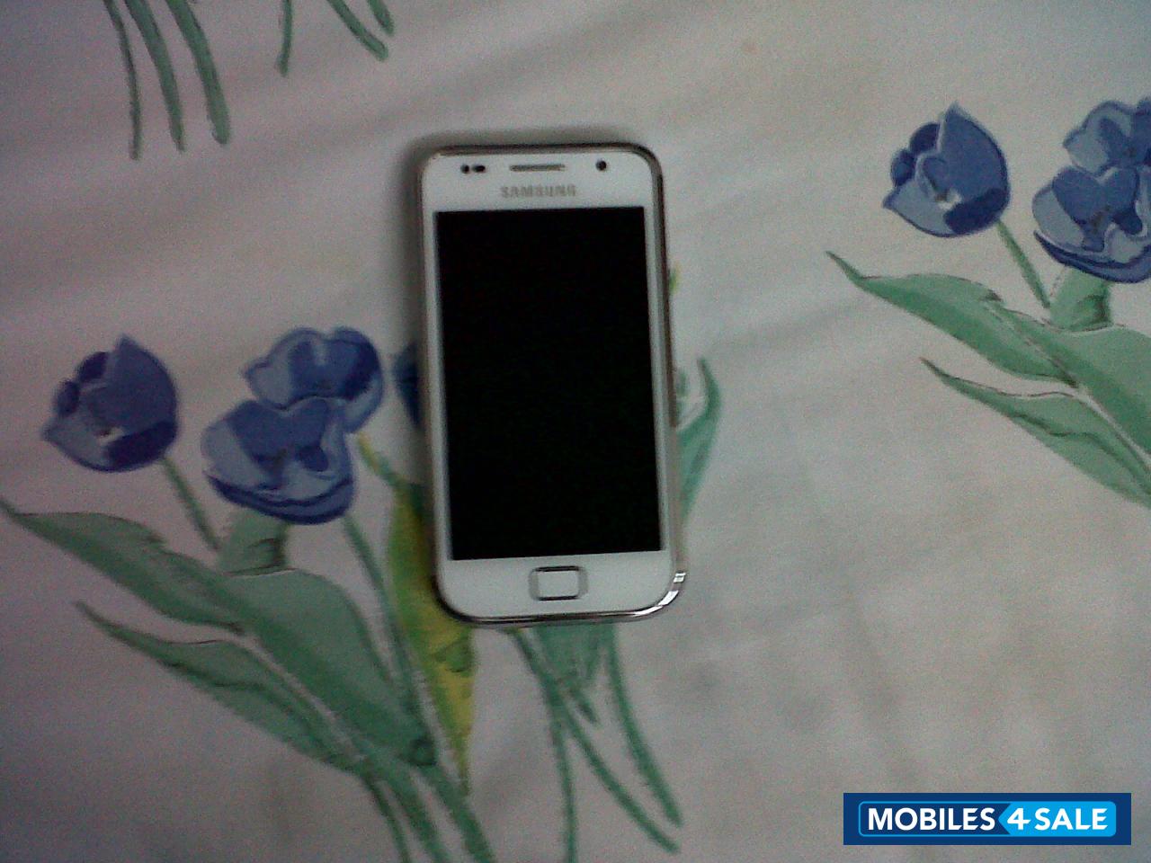 Pure White Samsung Galaxy S Plus