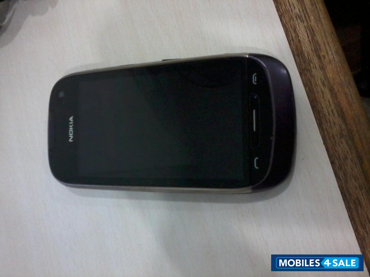 Purple Nokia 701