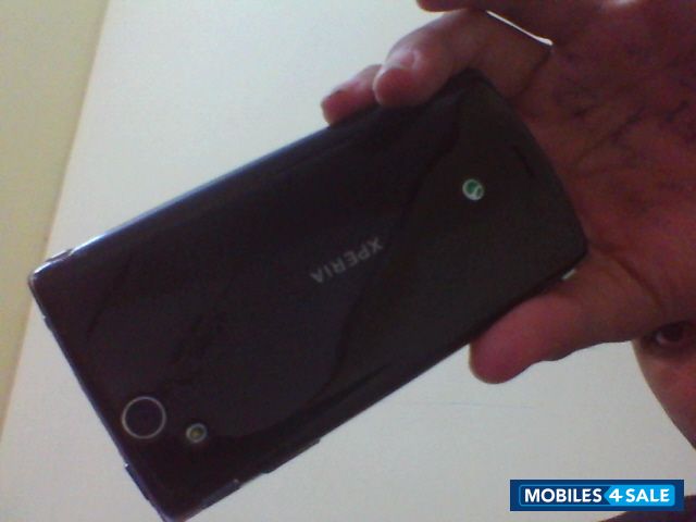 Black Sony Ericsson Xperia arc S